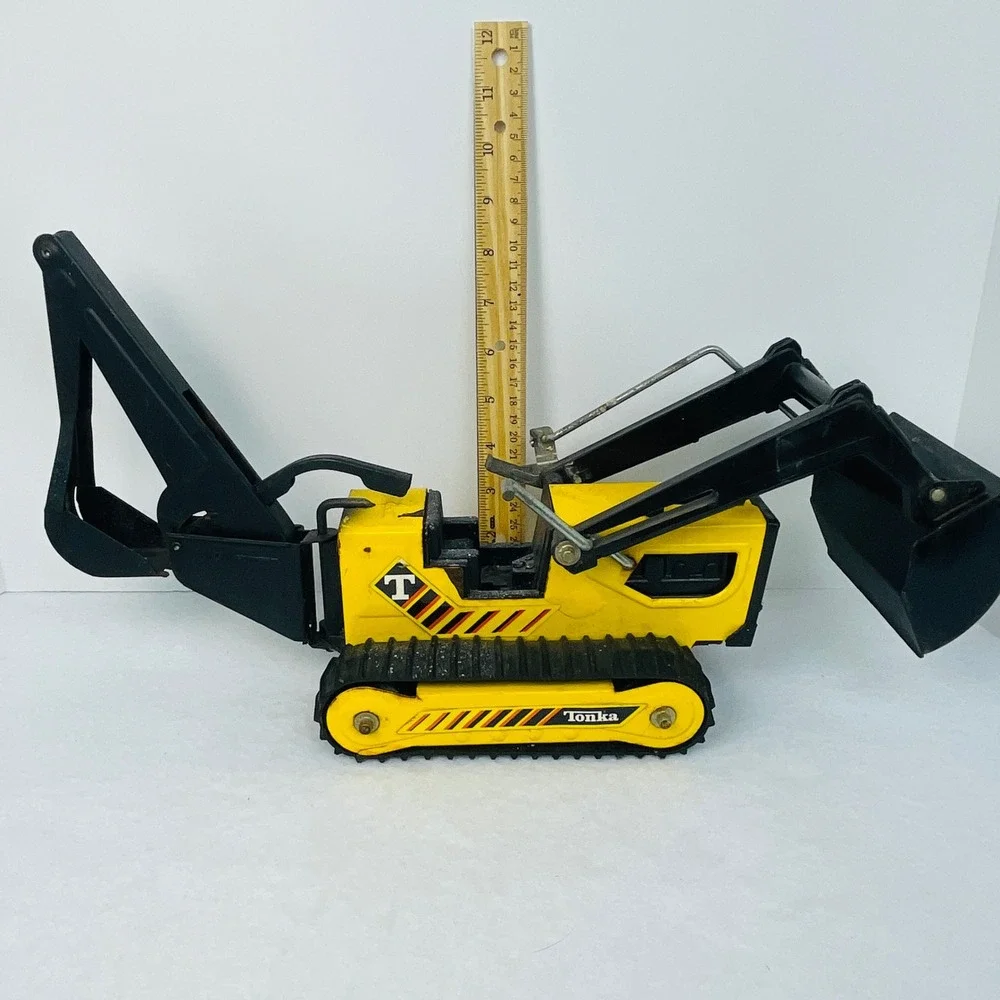 Vintage Tonka Pressed Steel Backhoe Loader Crawler Yellow Black Construction Toy
